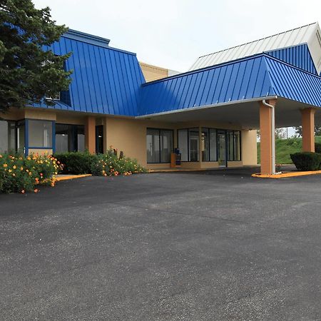 Americas Best Value Inn 牛顿 外观 照片