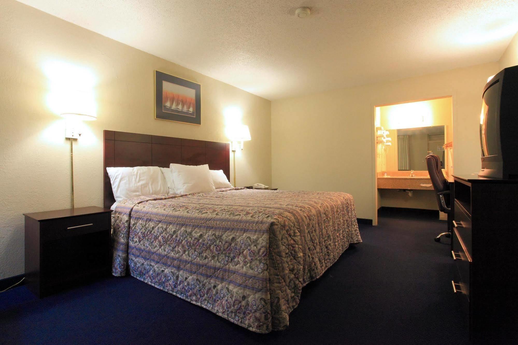 Americas Best Value Inn 牛顿 客房 照片