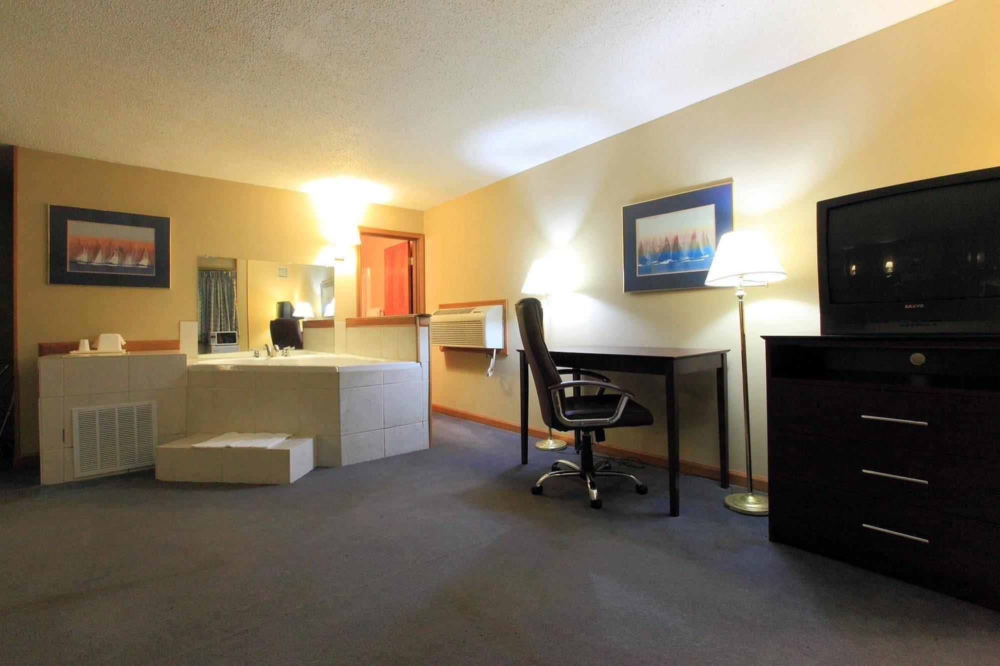 Americas Best Value Inn 牛顿 客房 照片